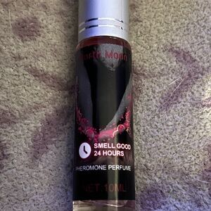 North Moon Pheromone Perfume Roll-On